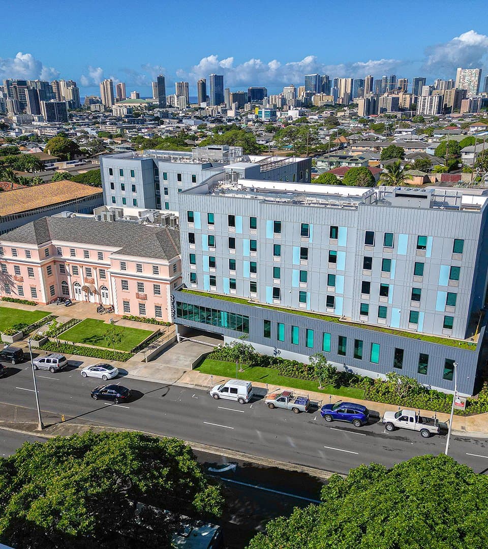 Building-Exterior-04-RISE-Honolulu-01-1